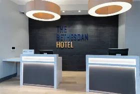 Photograph of Holiday Inn Select,