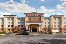 Photograph of Comfort Suites, Elkridge