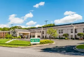 Photograph of Quality Inn, Edgewood