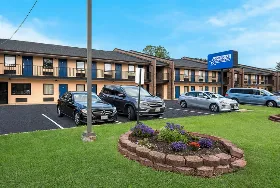 Photograph of Americas Best Value Inn, Laurel