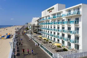 Photograph of Courtyard, Ocean City