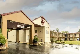 Photograph of Red Roof Inn, Williamsport