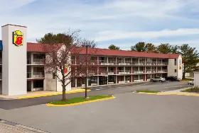 Photograph of Super 8, Baltimore