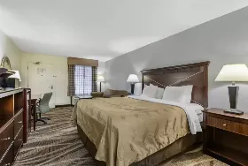 Photograph of Quality Inn, Windsor Mill