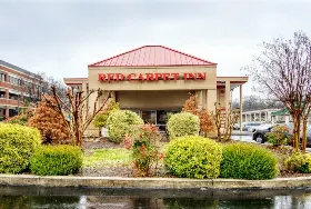 Photograph of Red Carpet Inn, Takoma Park