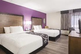 Photograph of La Quinta Inn & Suites, Baltimore