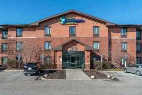 Photograph of Extended Stay America Select Suites, Warren