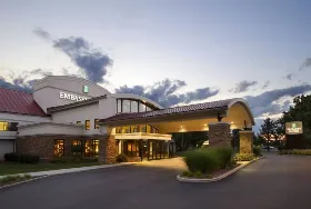 Photograph of Embassy Suites, Romulus