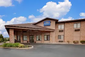Photograph of Baymont by Wyndham Battle Creek Downtown, Battle Creek