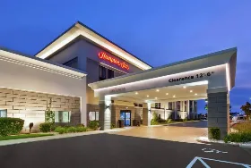 Photograph of Hampton Inn, Monroe