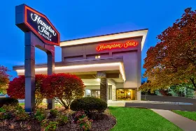 Photograph of Hampton Inn, Traverse City