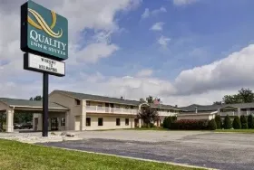 Photograph of Quality Inn, Big Rapids