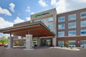 Photograph of Holiday Inn Express, Grand Rapids