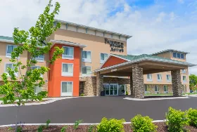Photograph of Fairfield Inn & Suites, Gaylord