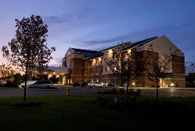Photograph of Fairfield Inn & Suites, Fenton
