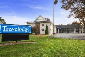 Photograph of Travelodge, Traverse City
