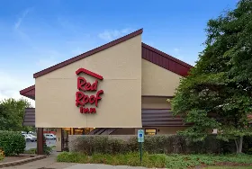 Photograph of Red Roof Inn, Rochester Hills