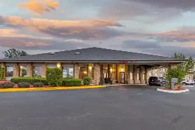 Photograph of Rodeway Inn, Coopersville