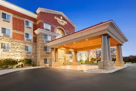 Photograph of Country Inn & Suites, Dearborn