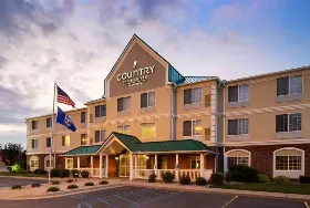 Photograph of Country Inn & Suites, Big Rapids