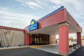 Photograph of Days Inn, Mount Pleasant