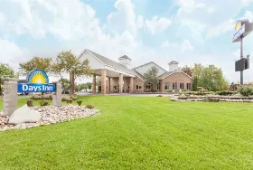 Photograph of Days Inn, Sault Sainte Marie