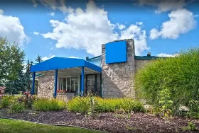 Photograph of Travelodge, Lansing