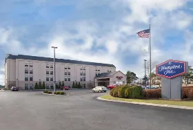 Photograph of Hampton Inn, Muskegon