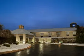 Photograph of Baymont by Wyndham, Belleville