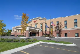 Photograph of Hampton Inn, Brighton
