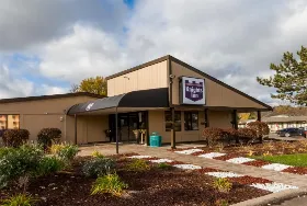 Photograph of Knights Inn, Flint