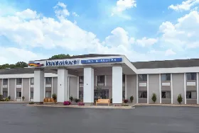 Photograph of Baymont by Wyndham, Grand Haven