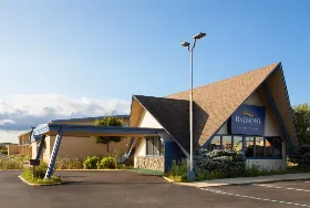 Photograph of Baymont by Wyndham, Bay City