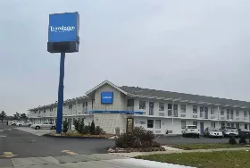 Photograph of Motel 6, Madison Heights