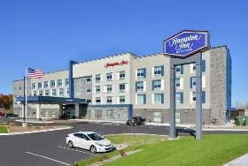 Photograph of Hampton Inn, Lakeville