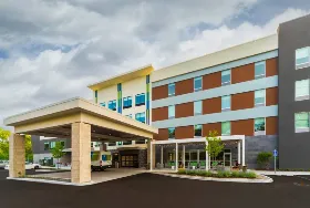 Photograph of Tru by Hilton, Bloomington