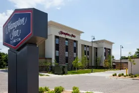 Photograph of Hampton Inn, Spicer
