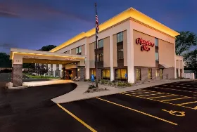 Photograph of Hampton Inn, Rochester