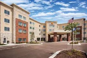 Photograph of La Quinta Inn & Suites, Woodbury