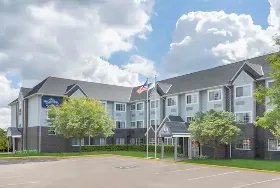 Photograph of Microtel Inn & Suites, Eagan