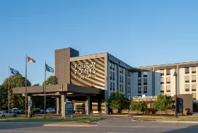 Photograph of Four Points by Sheraton, Richfield