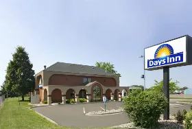 Photograph of Days Inn, Willmar