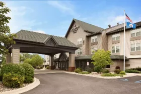 Photograph of Country Inn & Suites, Saint Cloud