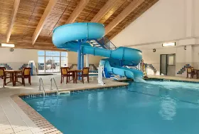 Photograph of Country Inn & Suites, Duluth