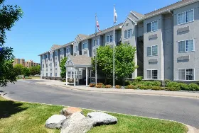 Photograph of Microtel Inn & Suites, Bloomington