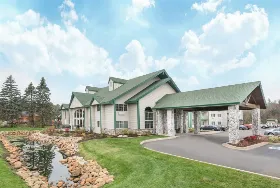 Photograph of Baymont by Wyndham, Baxter