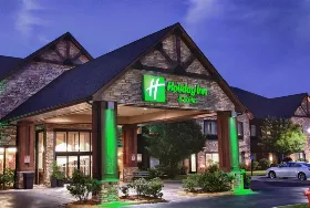 Photograph of Holiday Inn & Suites St. Paul NE - Lake Elmo, Lake Elmo