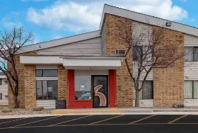 Photograph of Motel 6, Lakeville