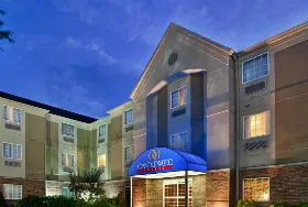 Photograph of Candlewood Suites, Saint Robert