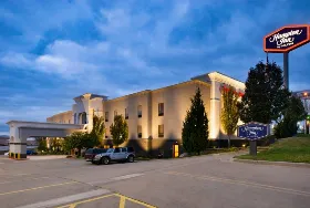 Photograph of Hampton Inn, Kansas City